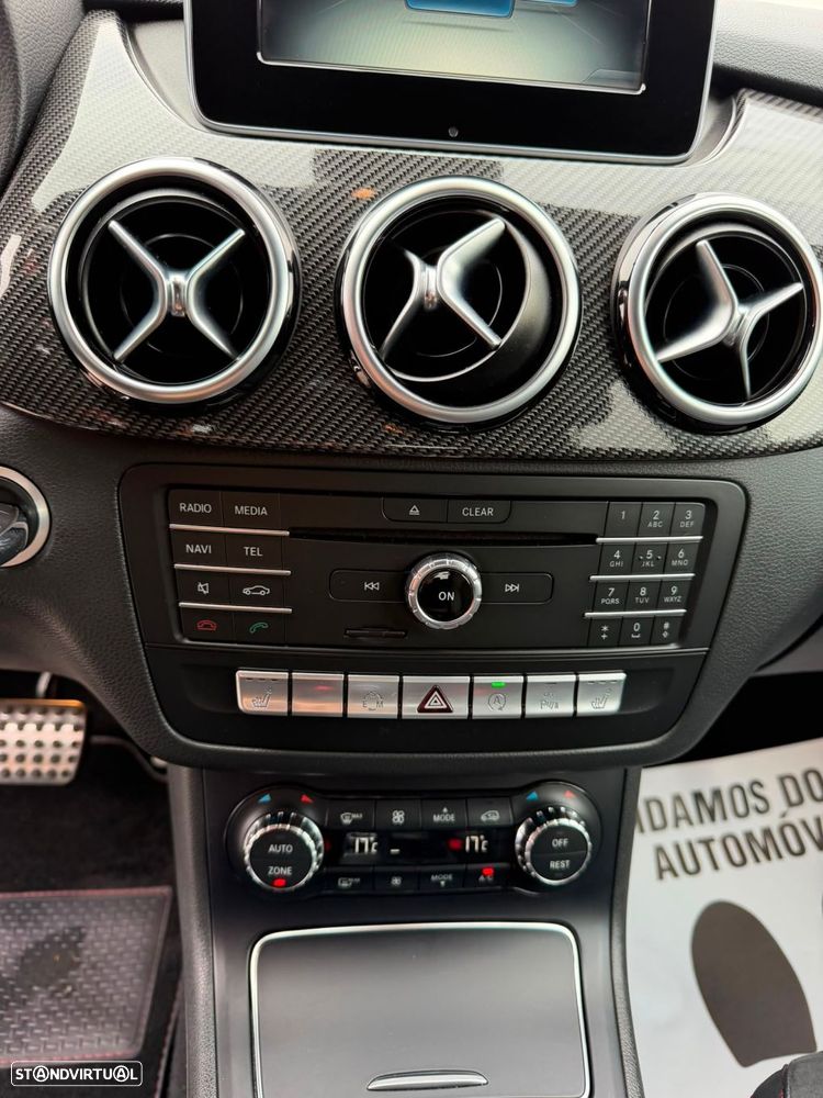 Mercedes-Benz B 220 d AMG Line - 32
