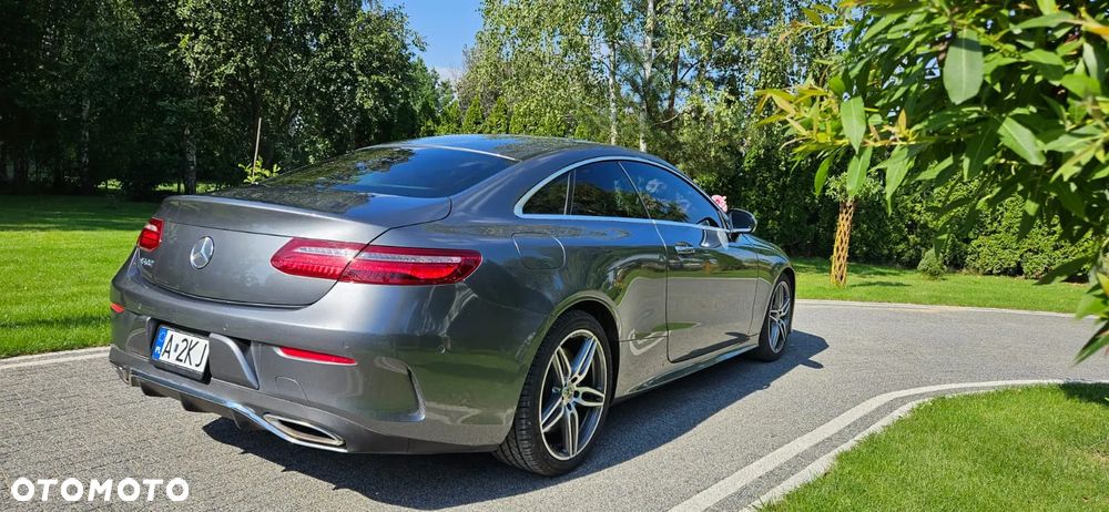 Mercedes-Benz Klasa E 400 - 19