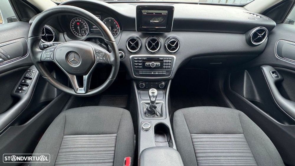 Mercedes-Benz A 180 CDI BlueEFFICIENCY - 13