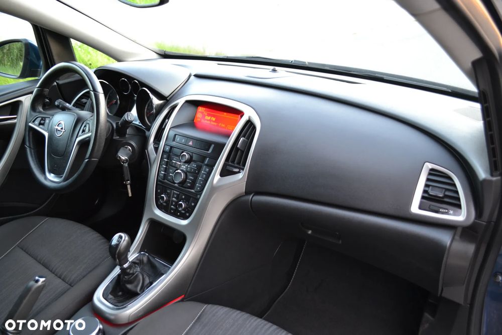 Opel Astra - 19
