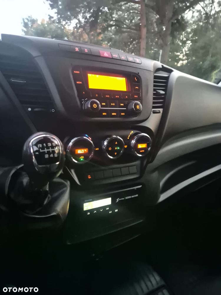 Iveco Daily - 24