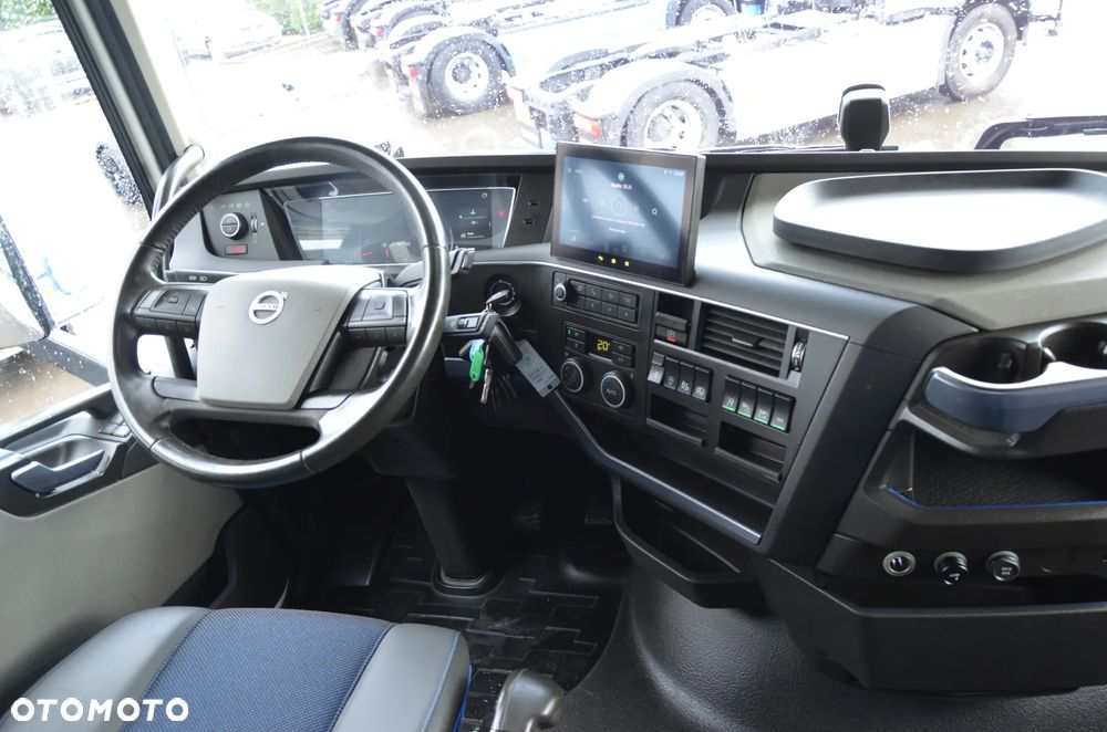 Volvo FH 500 XL NEW / 2023r / FULL LED / 179000km! / PÓŁSKÓRY / RADAR / ASYSTENT / WAGA / 4600 - 12