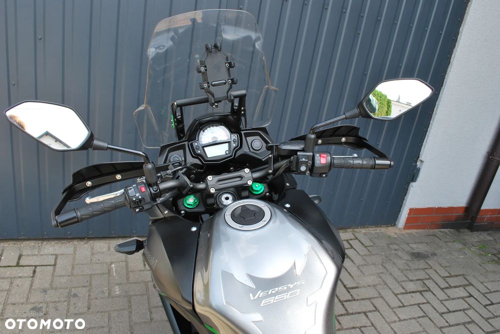 Kawasaki Versys 650 - 11