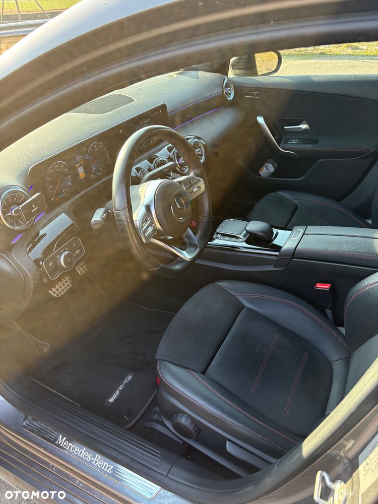 Mercedes-Benz Klasa A 220 4-Matic AMG Line 7G-DCT - 15