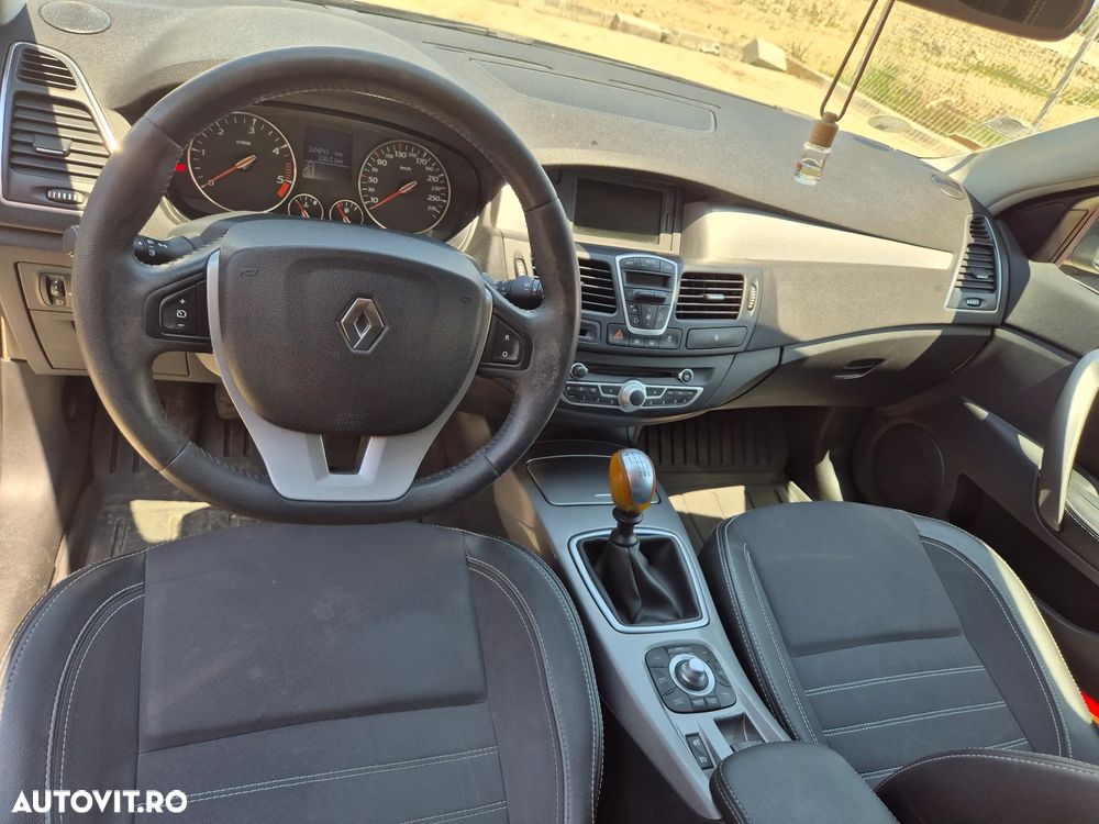 Renault Laguna 1.5dCi Expression - 10