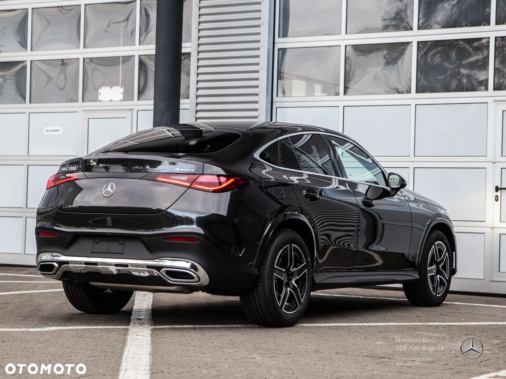 Mercedes-Benz GLC Coupe 200 mHEV 4-Matic AMG Line - 5