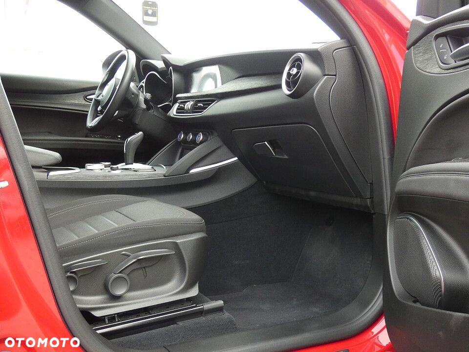 Alfa Romeo Stelvio 2.0 Turbo Super Q4 - 13