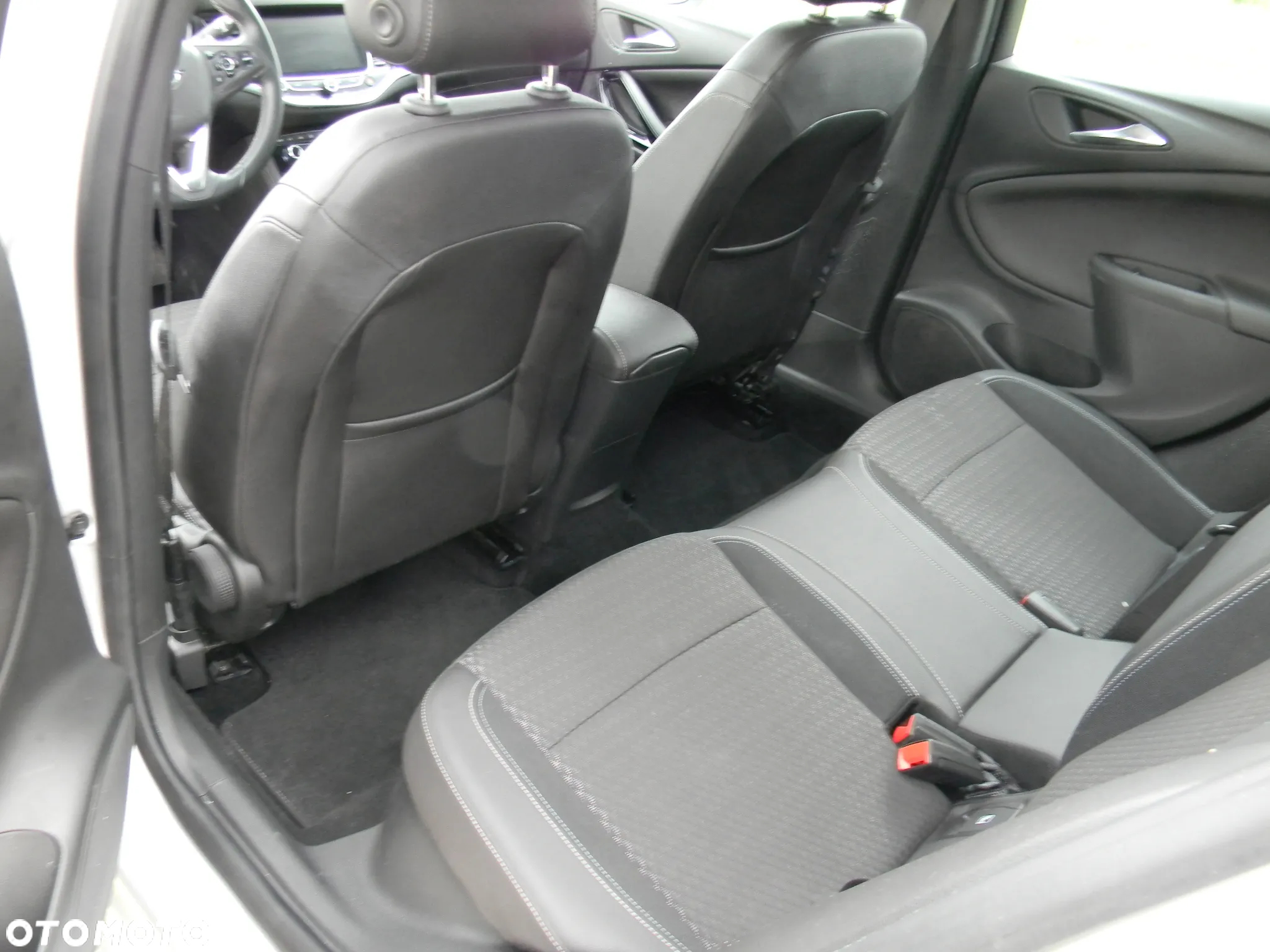 Opel Astra 1.6 CDTI DPF ecoFLEX Start/Stop Exklusiv - 10