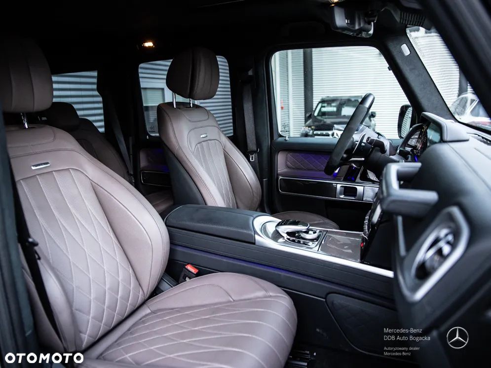 Mercedes-Benz Klasa G AMG 63 4x4 2 - 19