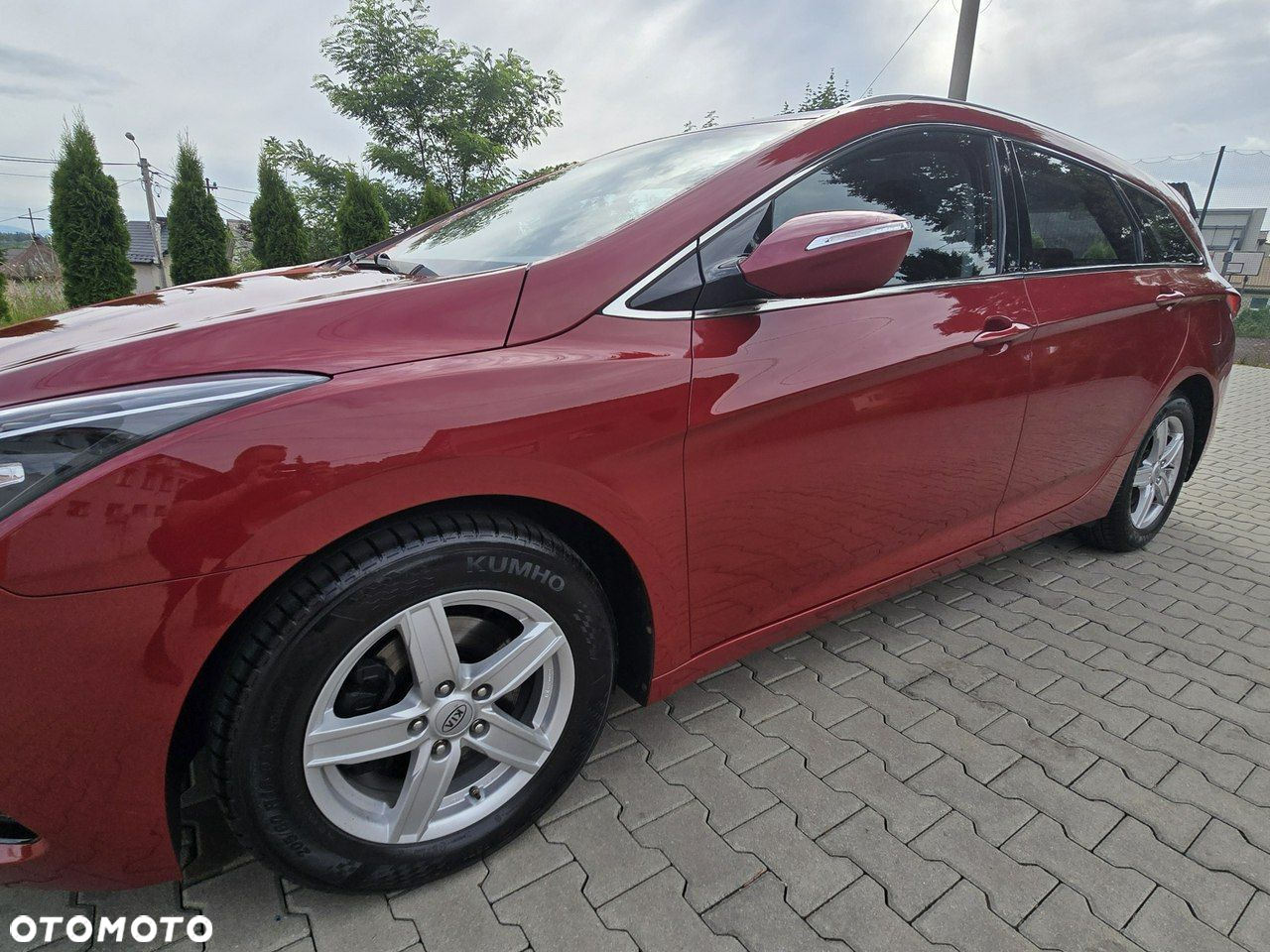 Hyundai i40 Kombi blue 1.6 Trend - 13