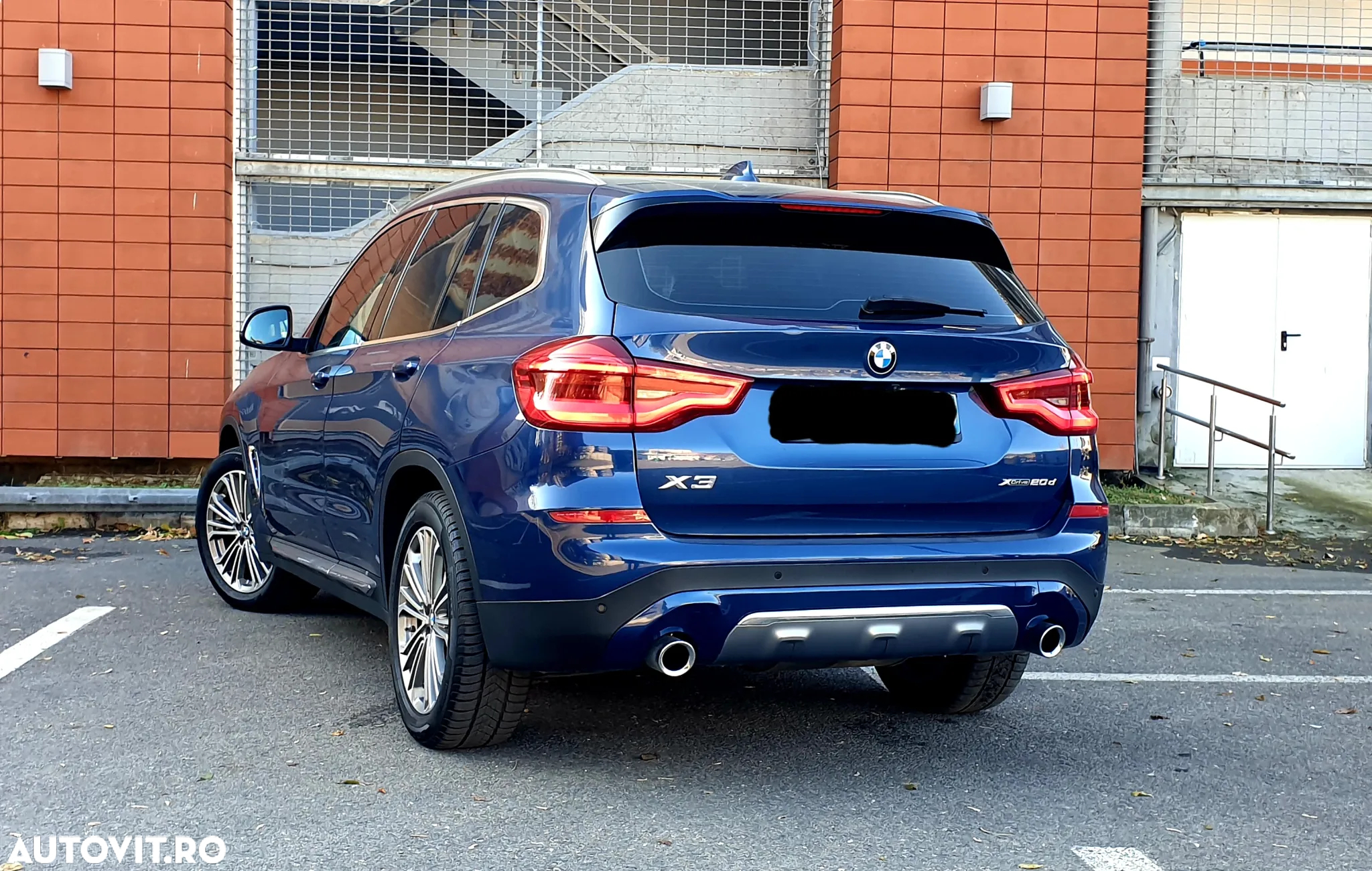 BMW X3 xDrive20d AT Luxury Line - 9