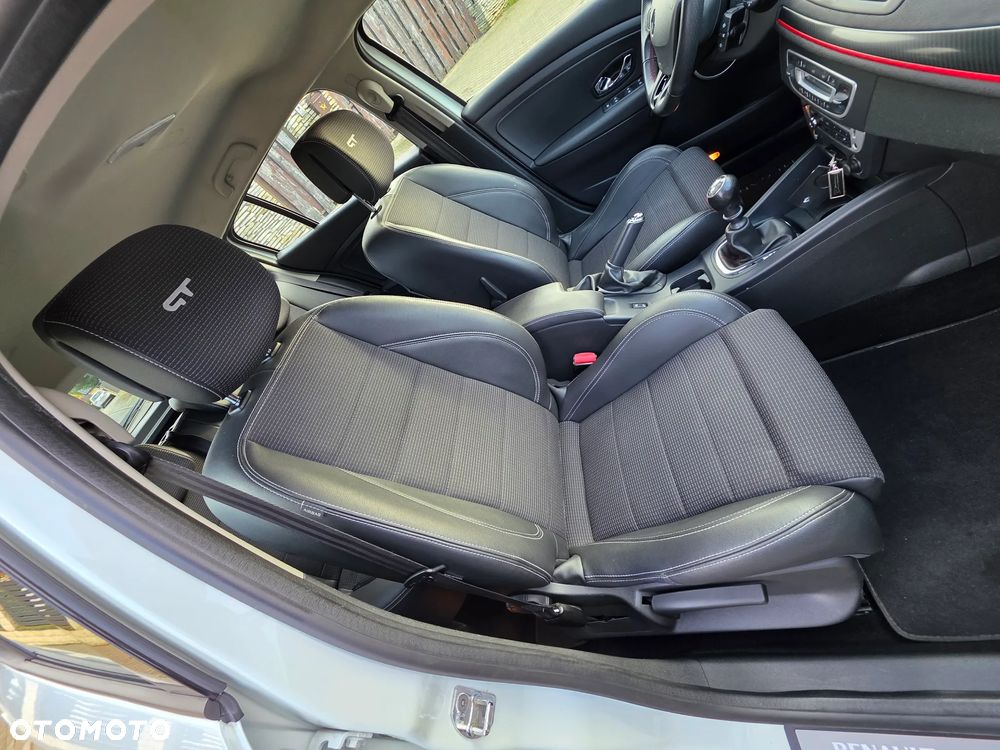 Renault Megane TCe 180 GT - 4