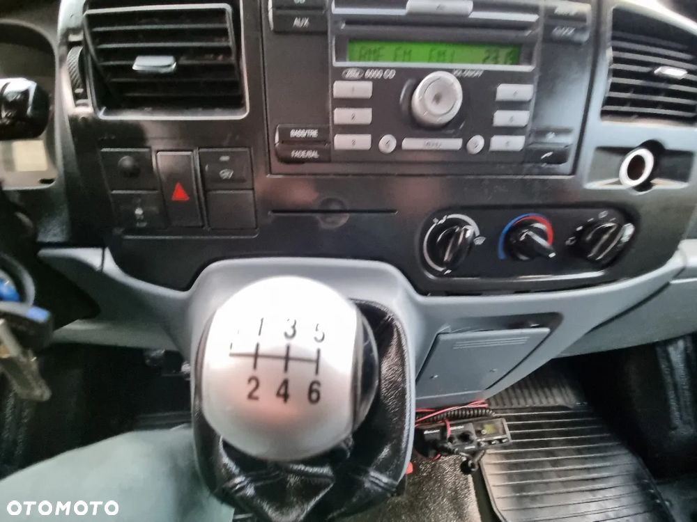 Ford Transit - 22