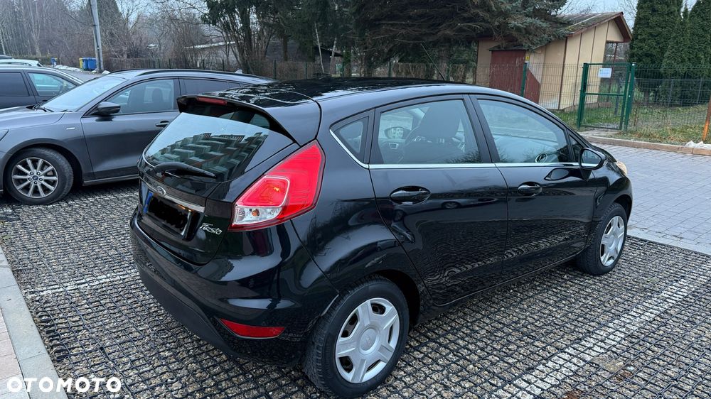 Ford Fiesta 1.25 Titanium EU5 - 6