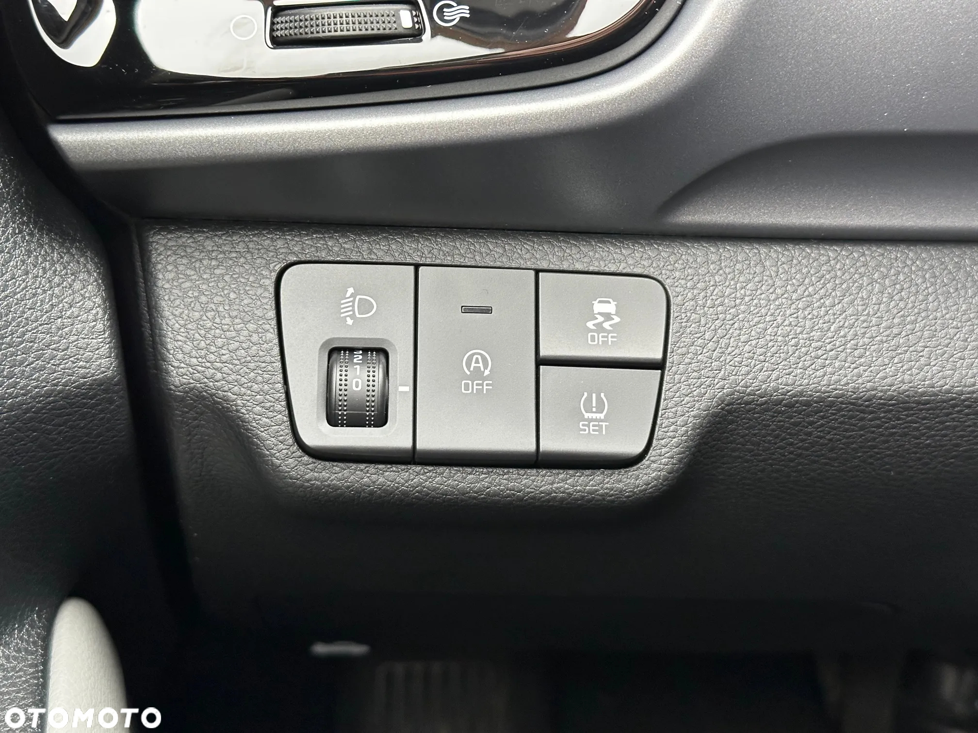 Kia Stonic 1.0 T-GDI L DCT - 31