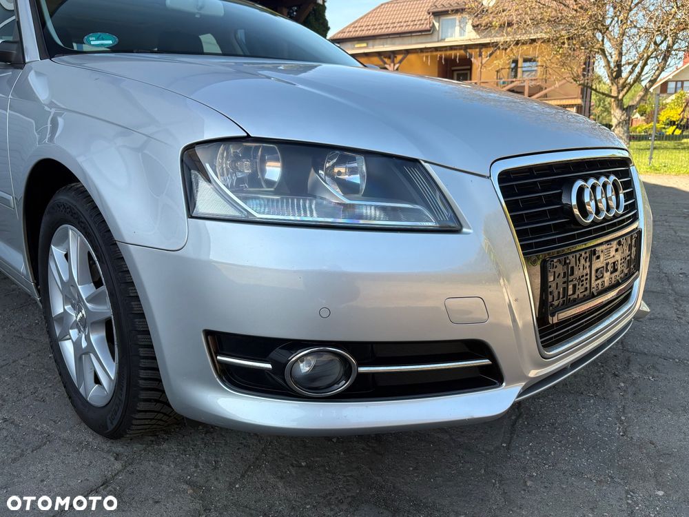 Audi A3 Sportback - 13
