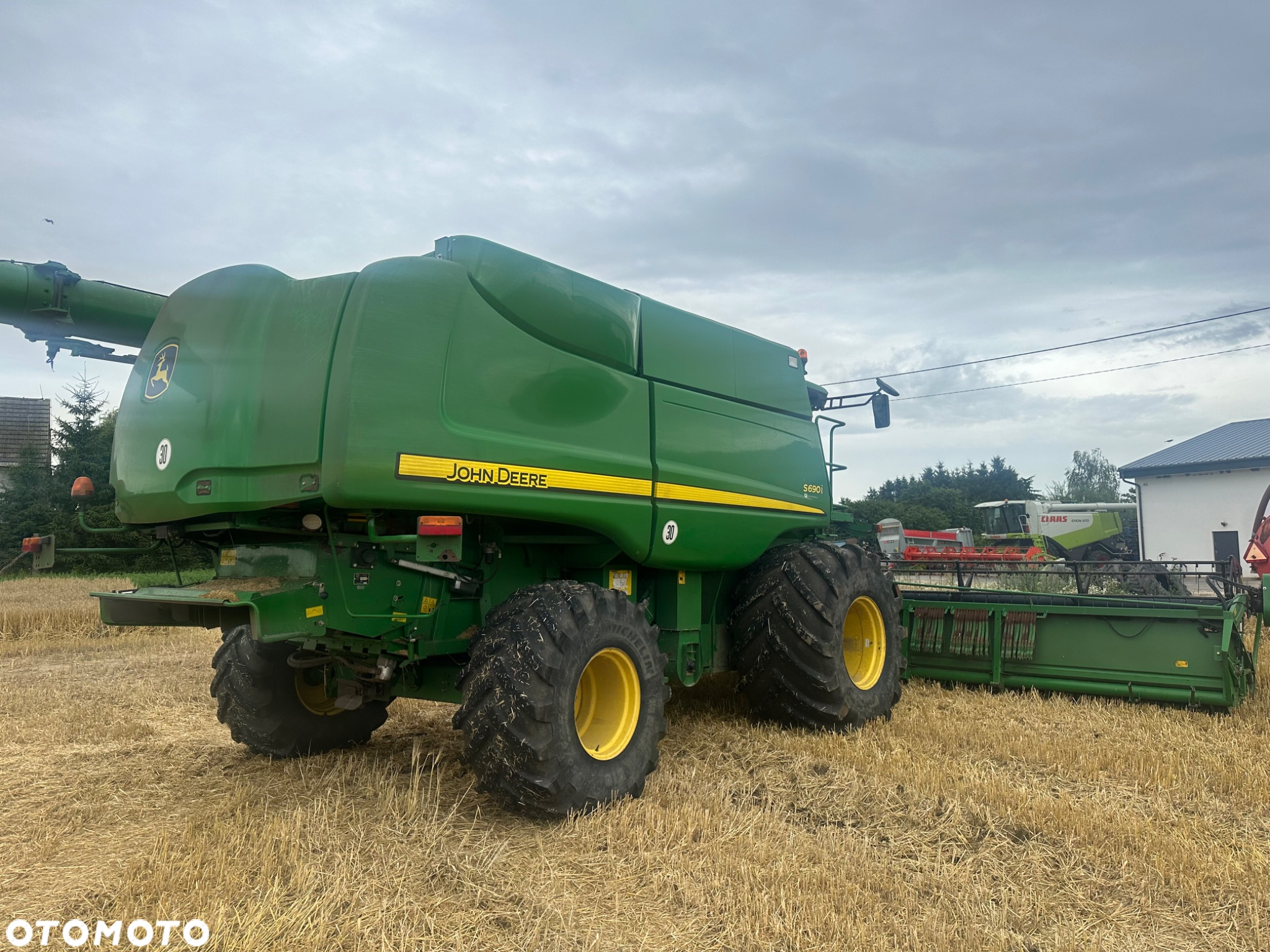 John Deere S690i - 7