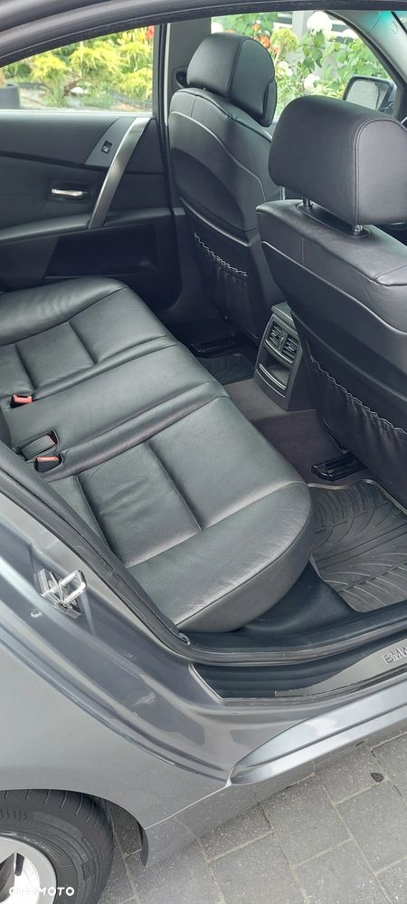 BMW Seria 5 - 38