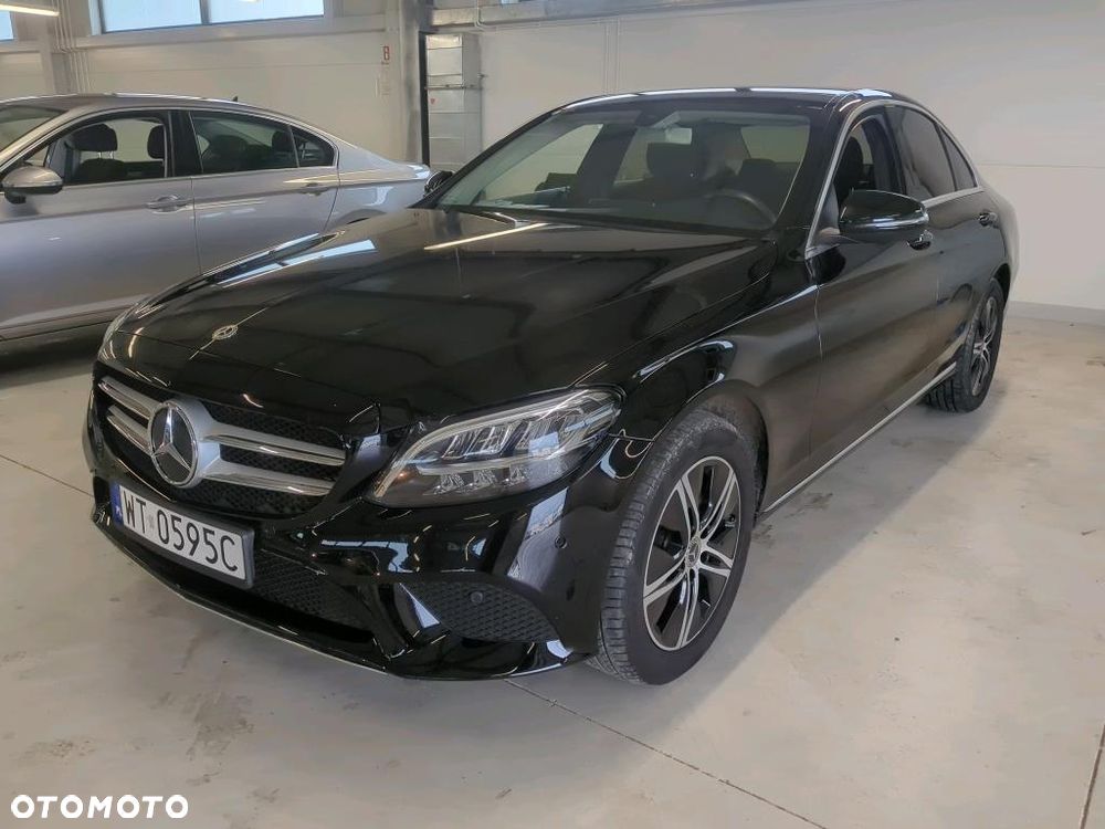 Mercedes-Benz Klasa C 180 9G-TRONIC - 1