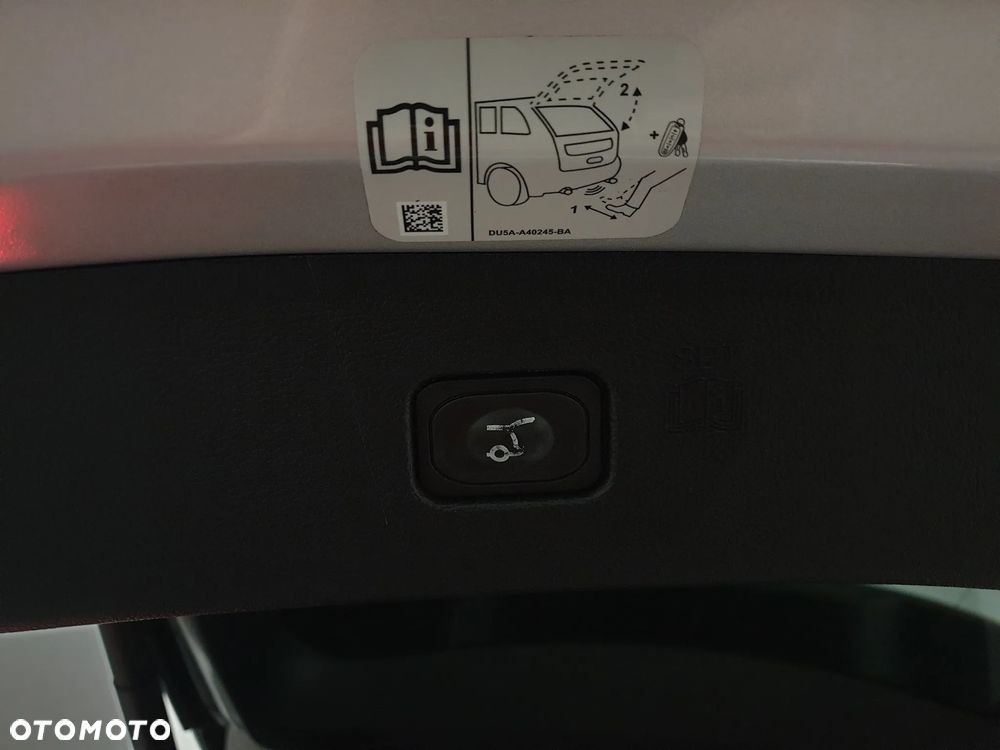 Ford Edge 2.0 EcoBlue Bi-Turbo 4x4 ST-LINE - 36