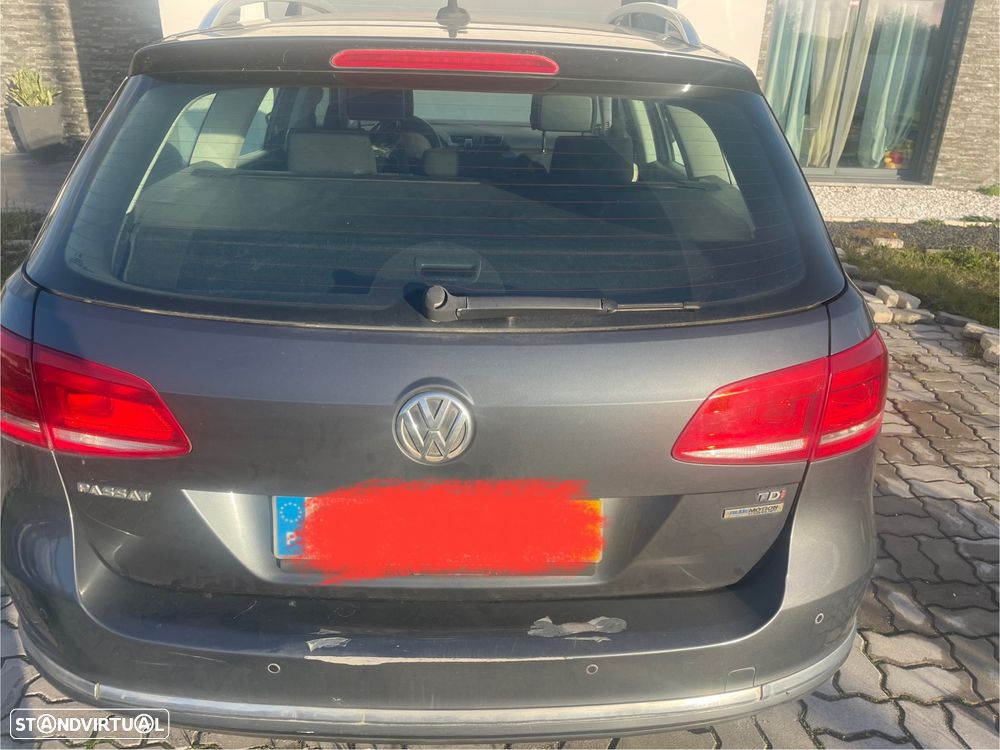 VW Passat Variant 1.6 TDI BlueMotion Trendline - 6
