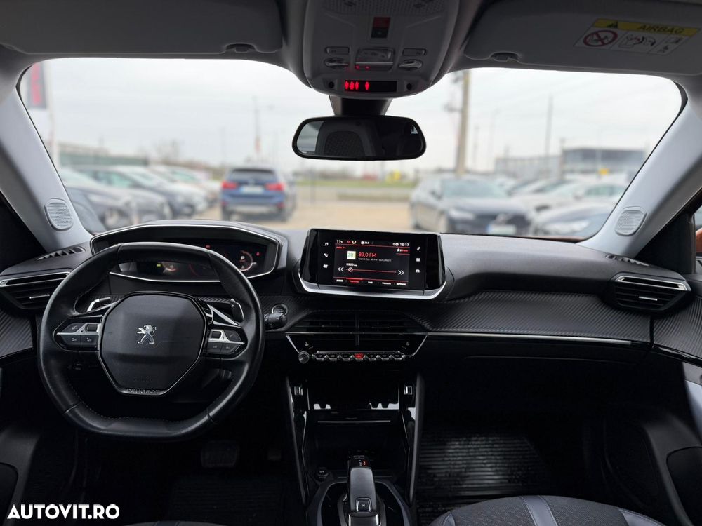 Peugeot 2008 1.2 PureTech EAT8 STT Allure Pack - 9