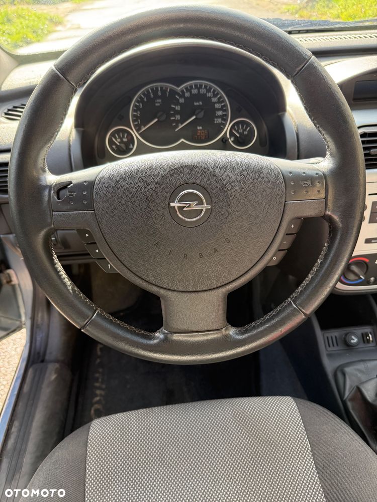 Opel Combo - 19