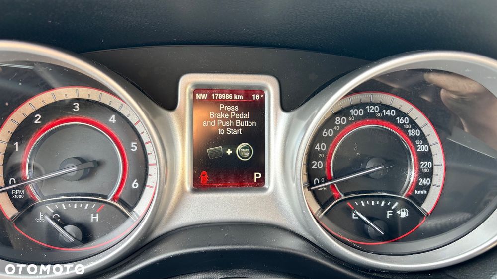 Fiat Freemont 2.0 Multijet Black Code AWD - 12