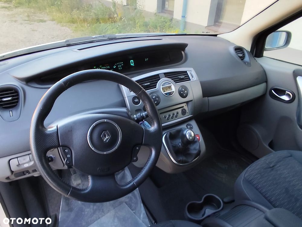 Renault Scenic 2.0 16V Turbo Confort Expression - 5