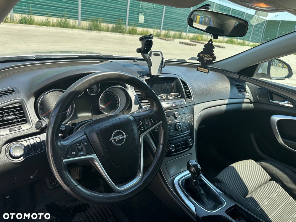 Opel Insignia 2.0 CDTI - 8