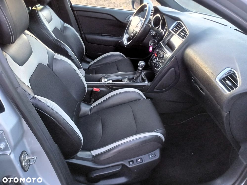 Citroën DS4 VTi 120 SoChic - 21