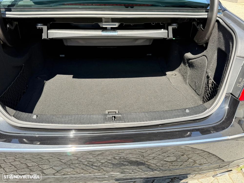 Mercedes-Benz E 350 - 19