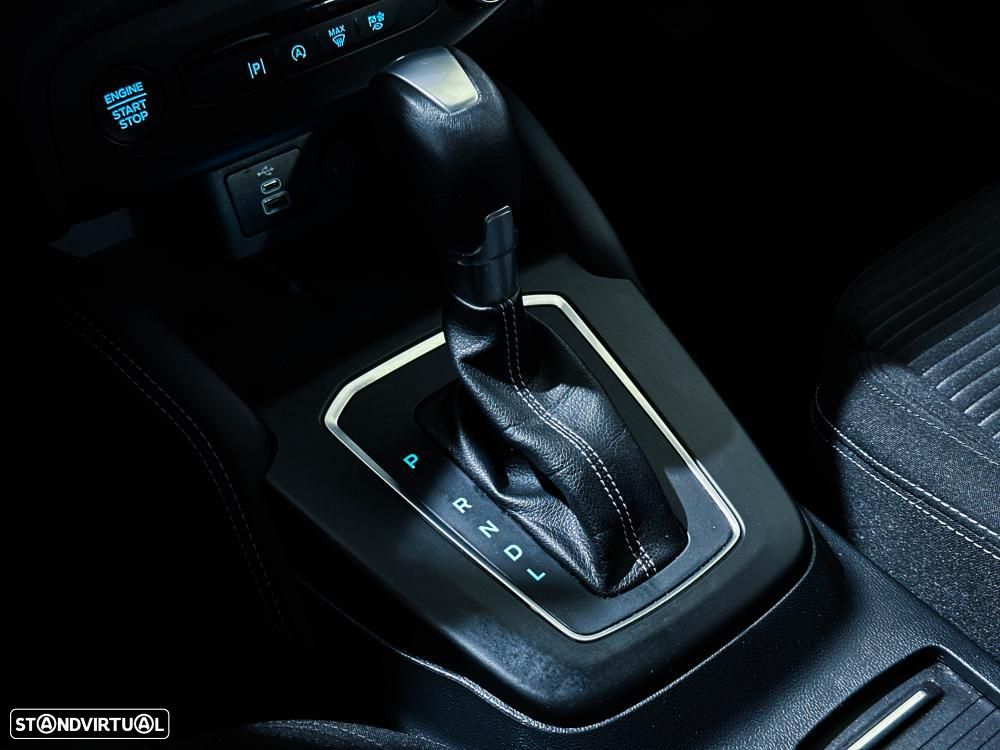 Ford Focus SW 1.0 EcoBoost Hybrid Aut. TITANIUM X - 29