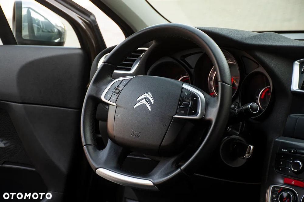 Citroën C4 VTi 120 Selection - 24