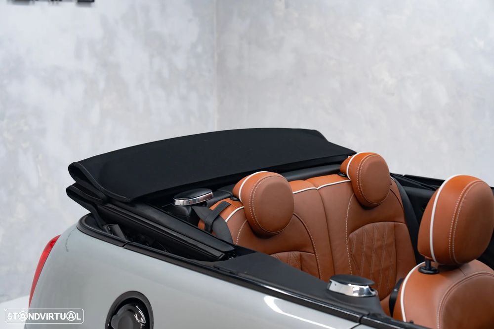 MINI Cabrio Cooper SD Auto - 9