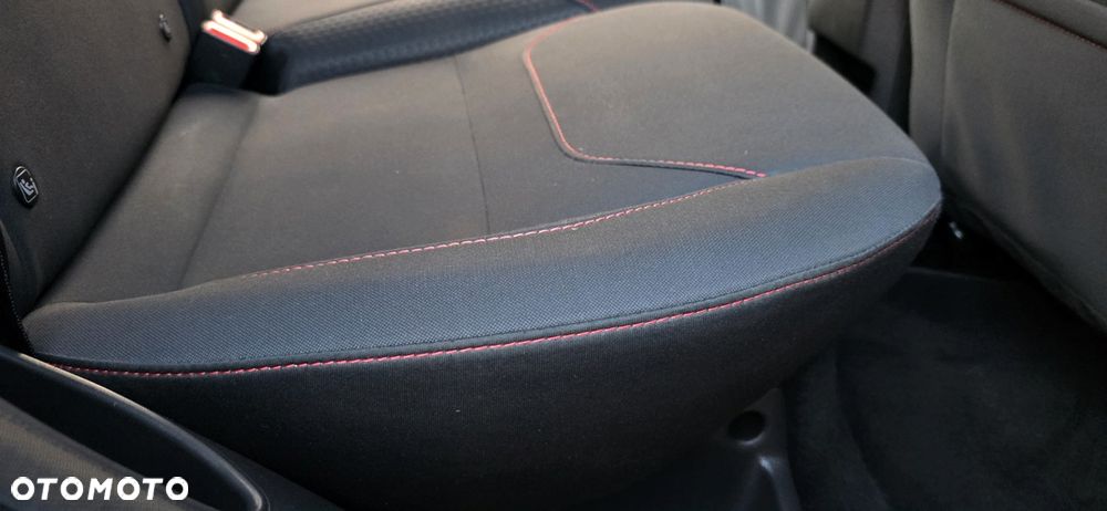 Ford Focus 1.0 EcoBoost ST-Line Red ASS - 9