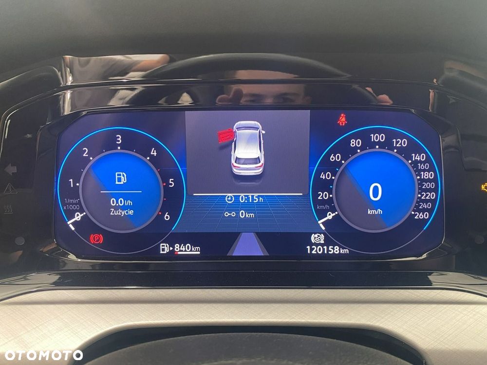 Volkswagen Golf - 16