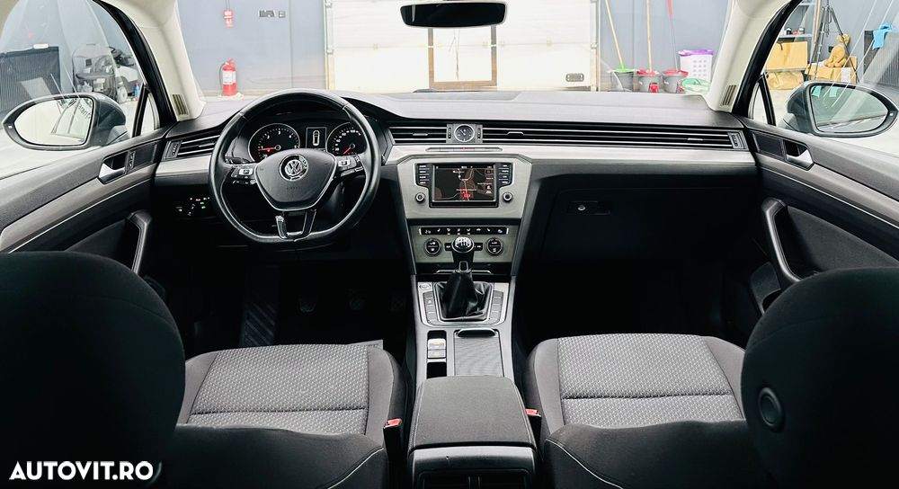 Volkswagen Passat 2.0 TDI Comfortline - 7