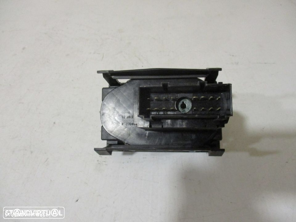 Botao / Comando Luzes Ford Focus - 2
