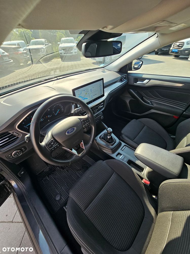 Ford Focus 1.0 EcoBoost mHEV Titanium - 12