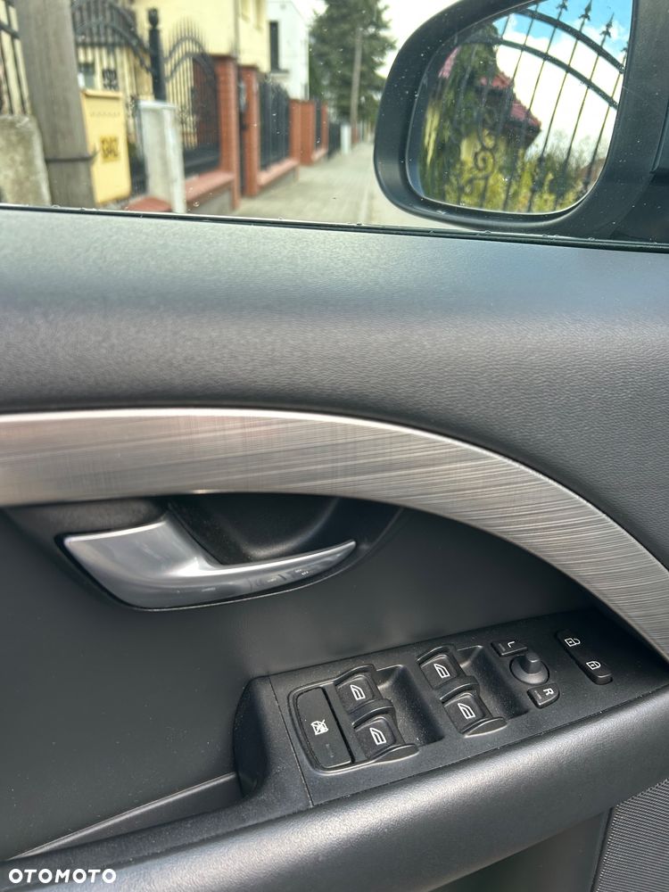 Volvo V70 2.0 - 6