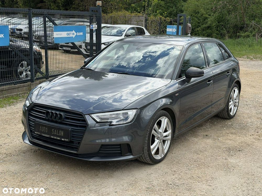Audi A3 Sportback - 2