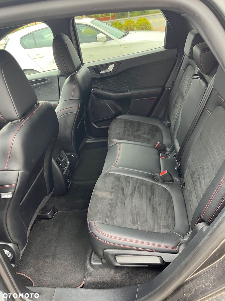 Ford Kuga 2.5P PHEV FWD ST-Line X - 21