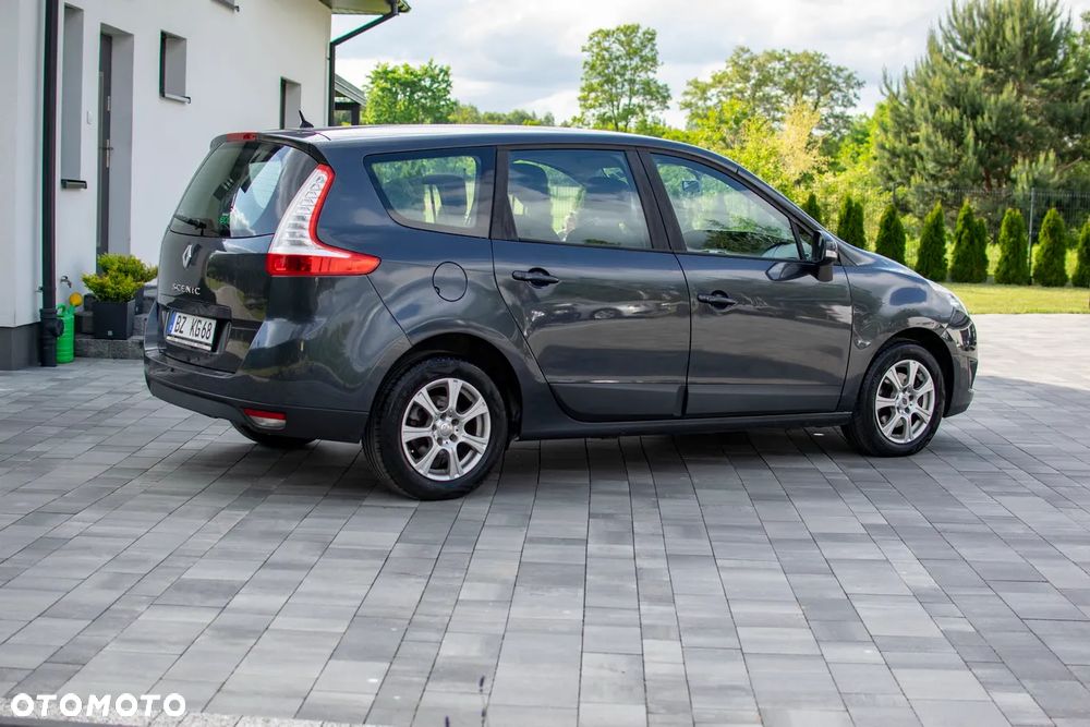 Renault Grand Scenic 1.6 16V 110 Dynamique - 7