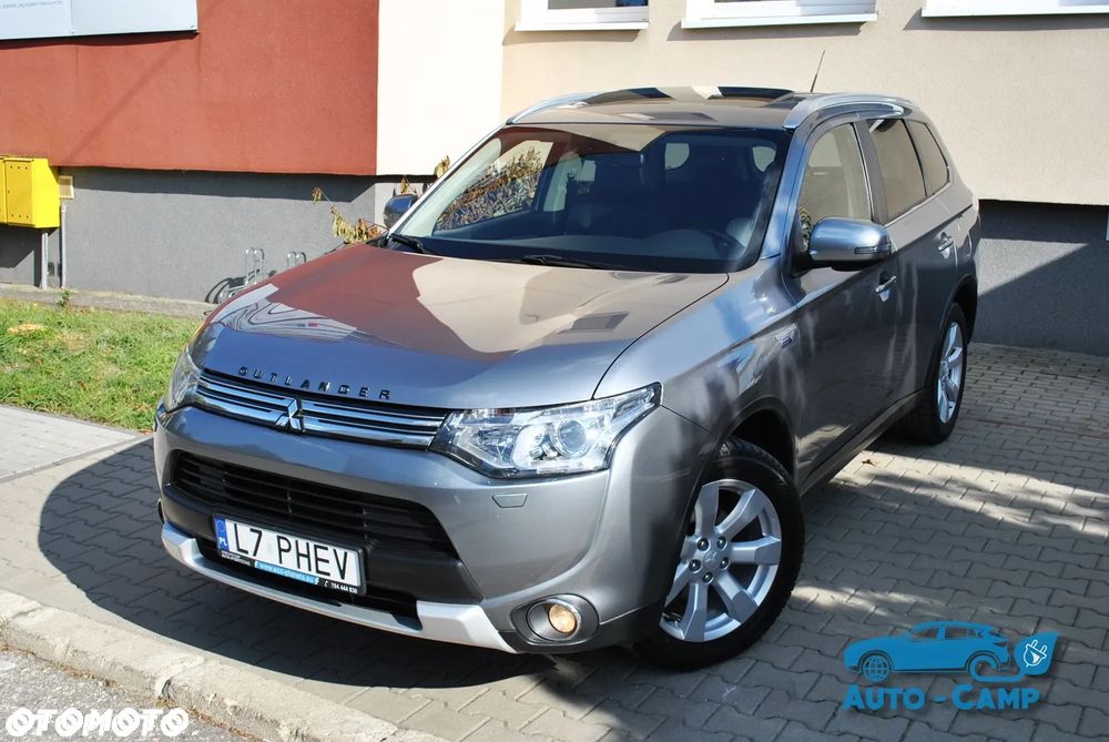 Mitsubishi Outlander Instyle NAVI + - 8