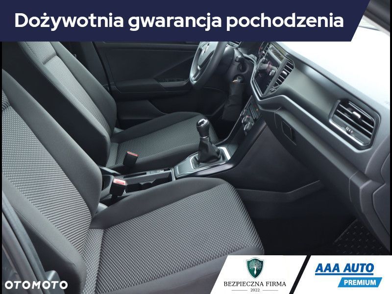 Volkswagen T-Roc - 10