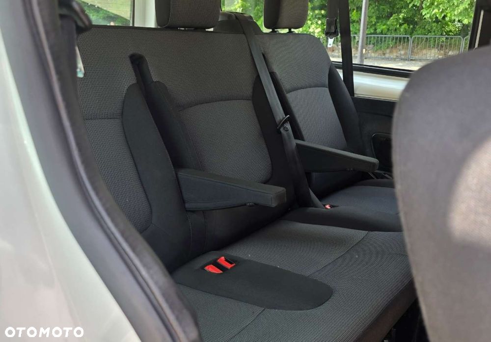 Renault Trafic - 30