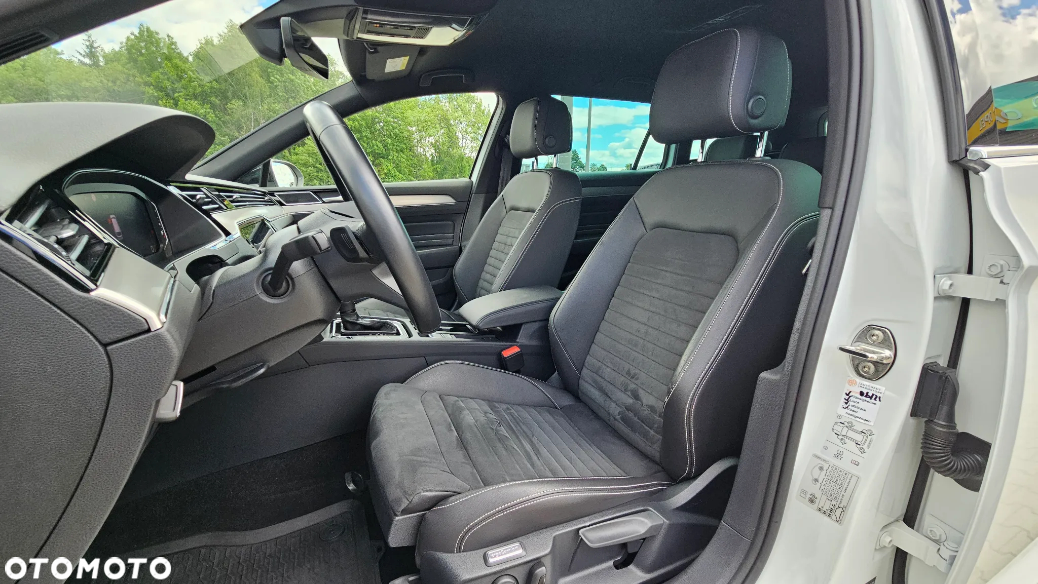 Volkswagen Passat 2.0 TDI 4Mot Elegance DSG - 7