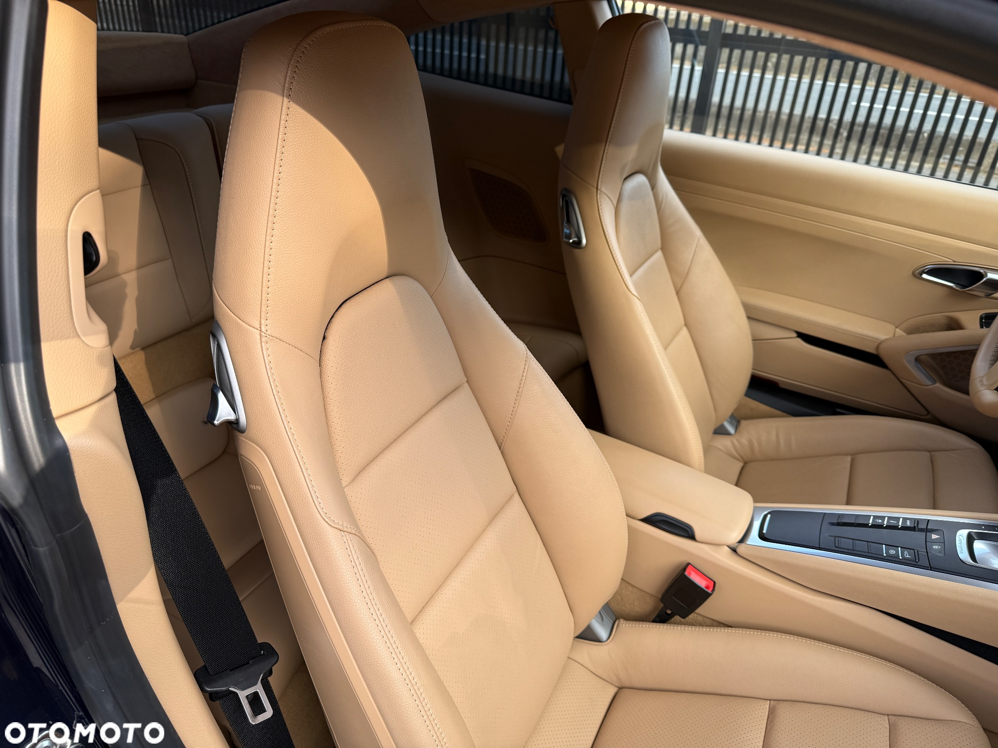 Porsche 911 Carrera S PDK - 13