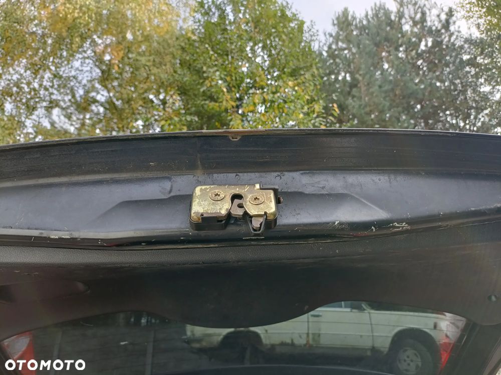 FORD FIESTA MK6 04-08 2006 r. LIFT ST D2 3D HB KLAPA TYLNA BAGAŻNIKA * - 10